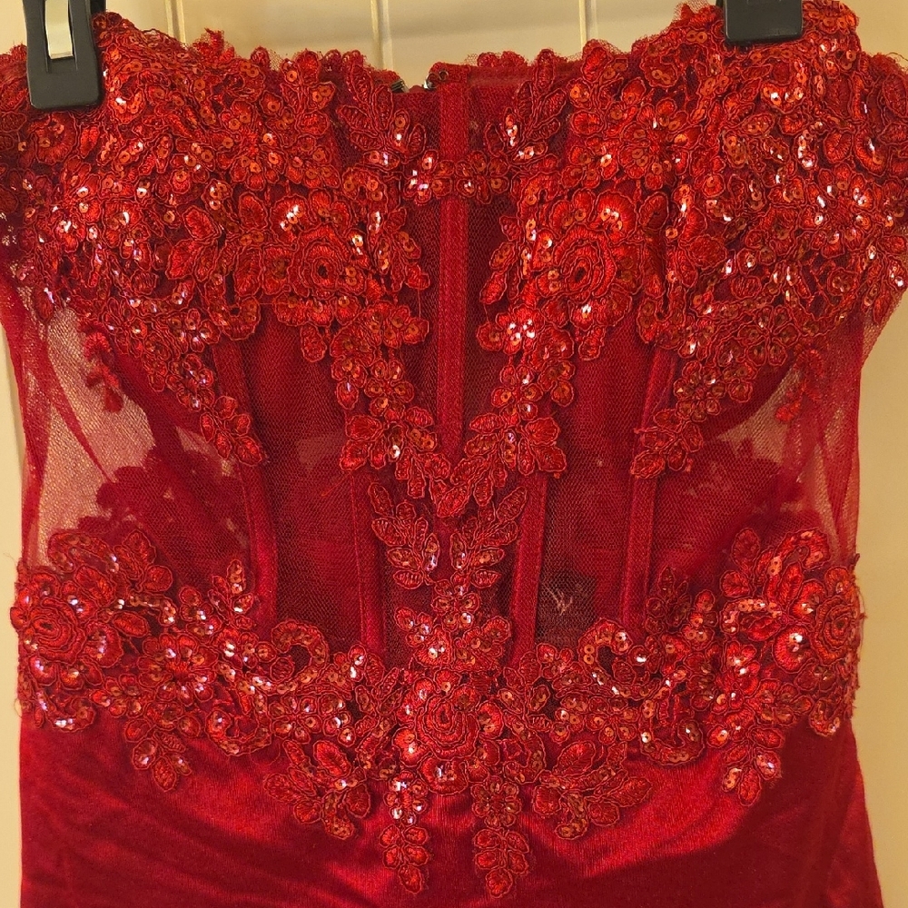 Windsor Strapless Ruby Sequin Dress - image 7